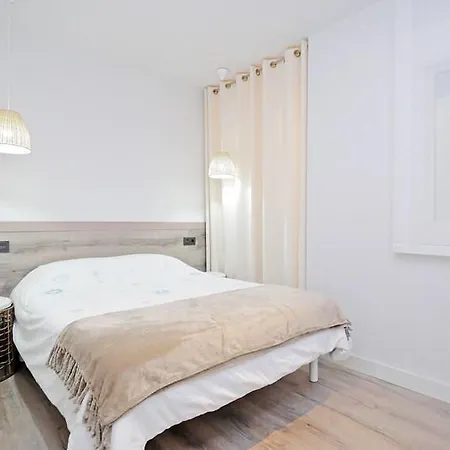 Apartment Gracia 4 *